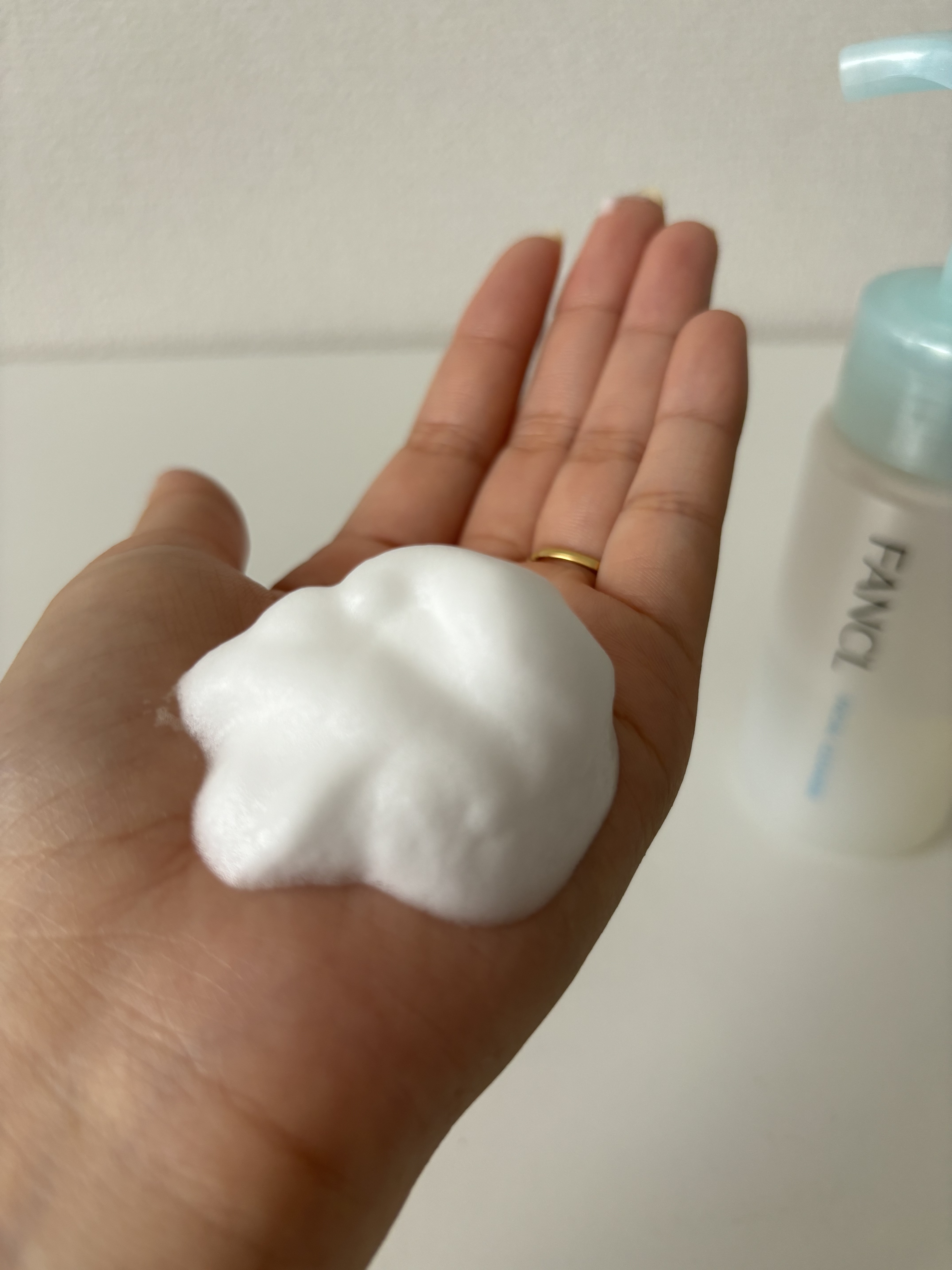 ピュアモイスト 泡洗顔料/ファンケル/泡洗顔を使ったクチコミ（3枚目）