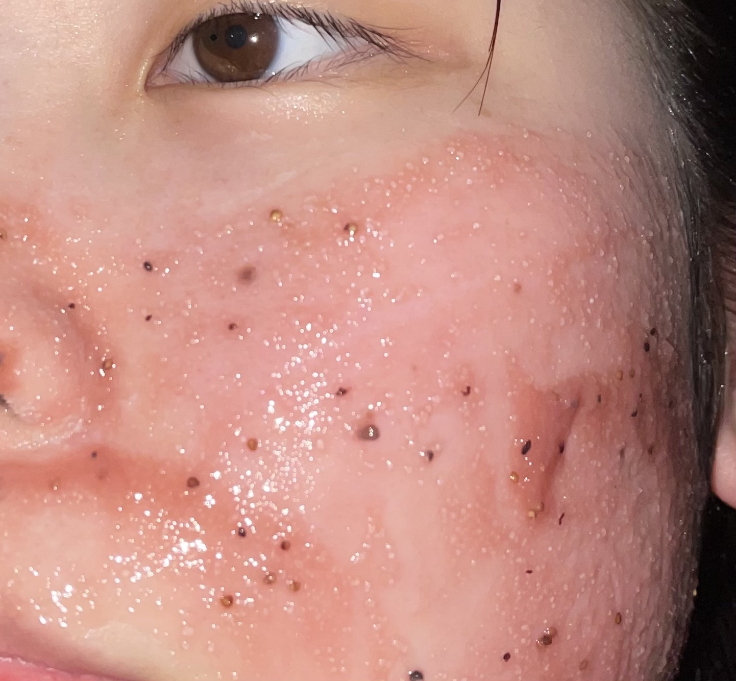 ストロベリーシュガー フードマスク/SKINFOOD/洗い流すパック・マスクを使ったクチコミ（3枚目）