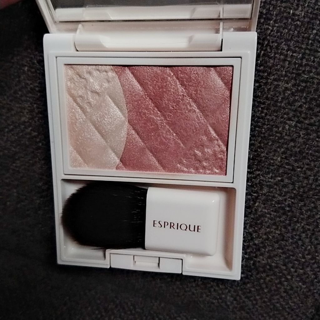 グロウチーク/ESPRIQUE/パウダーチークを使ったクチコミ（2枚目）