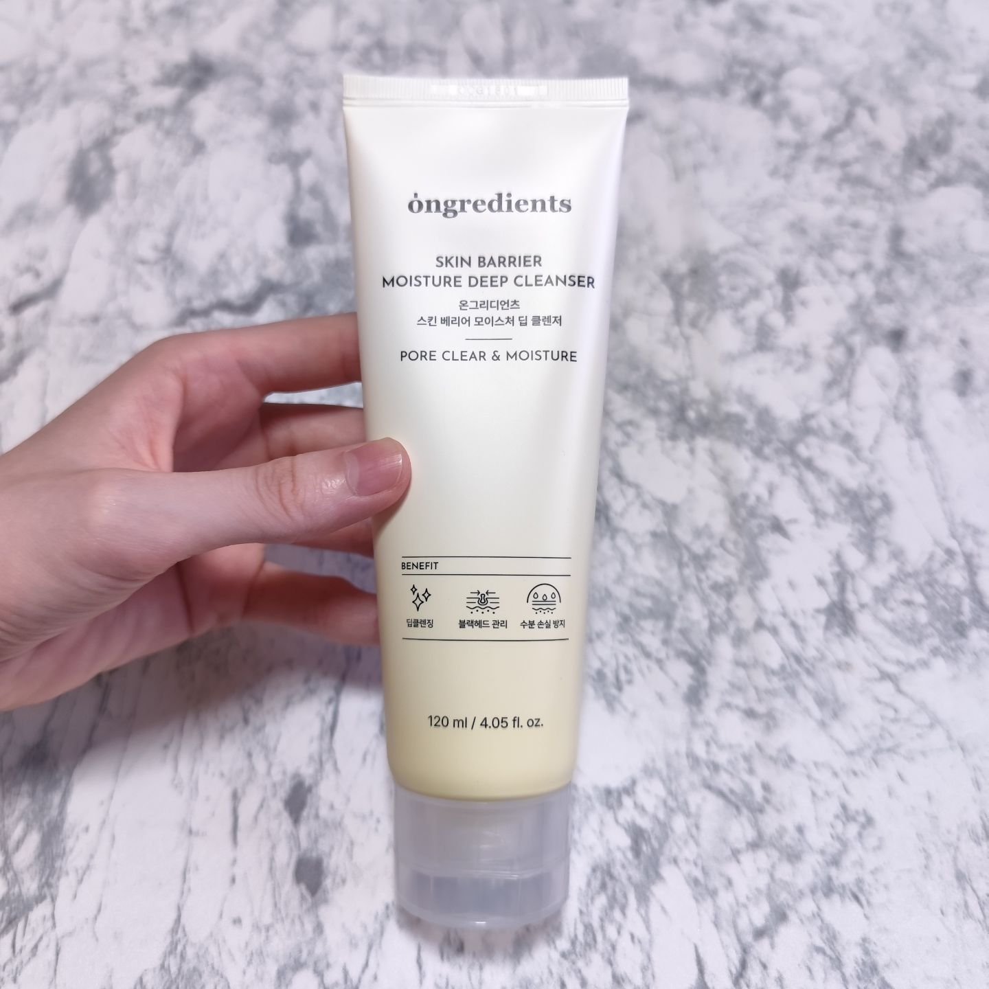 スキンバリアモイスチャーディープクレンザー /Ongredients/洗顔フォームを使ったクチコミ（1枚目）