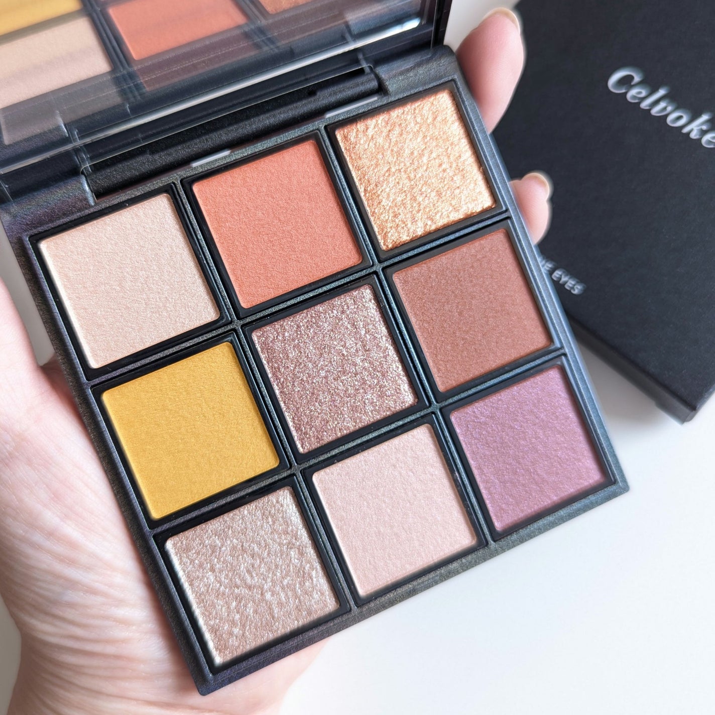 セルヴォーク エクスプレッシヴ アイズ/Celvoke/アイシャドウパレットを使ったクチコミ(4枚目)