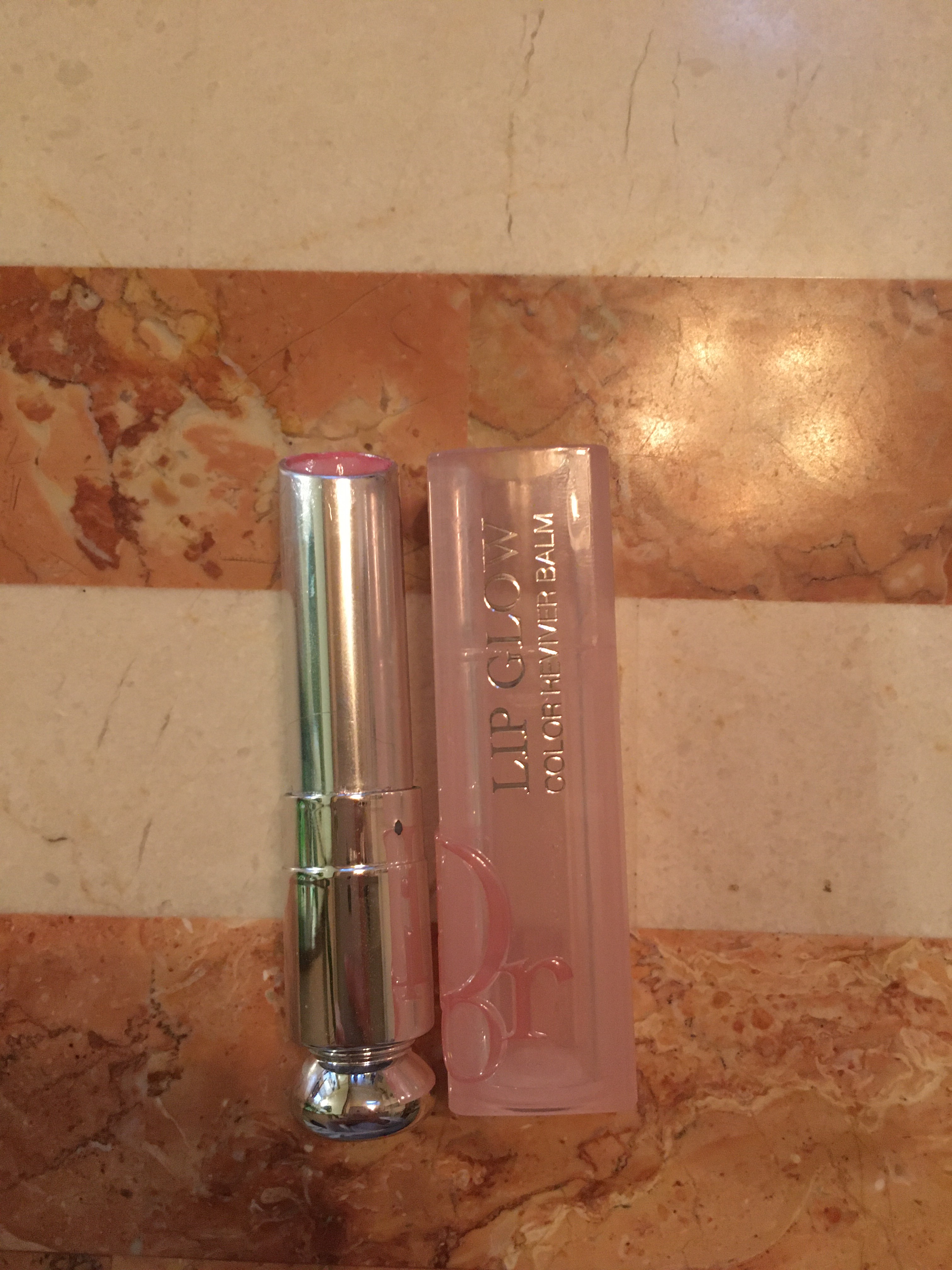 ディオール アディクト リップ グロウ/Dior/リップバームを使ったクチコミ（2枚目）