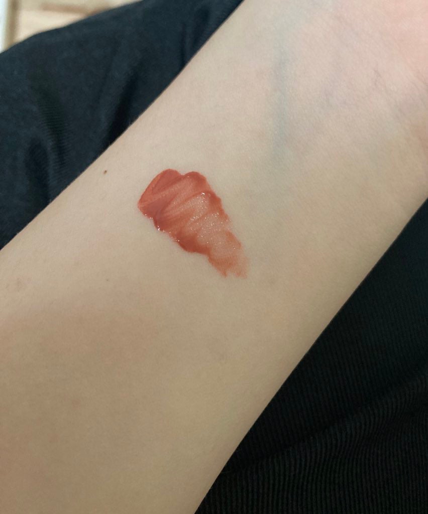 アンドバイロムアンド グラッシーボムティント/&nd by rom&nd/リップティントを使ったクチコミ(2枚目)