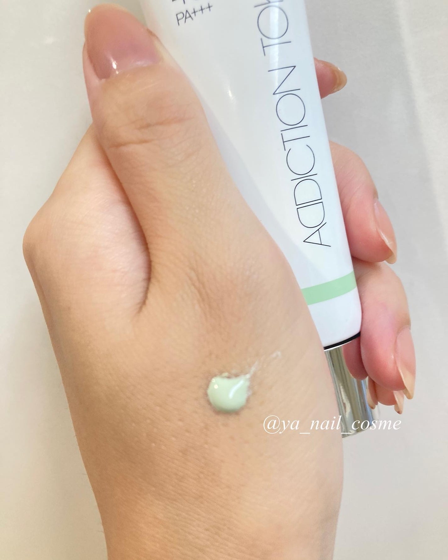 アディクション スキンプロテクター カラーコントロール SPF 40 PA+++/ADDICTION/化粧下地を使ったクチコミ(3枚目)