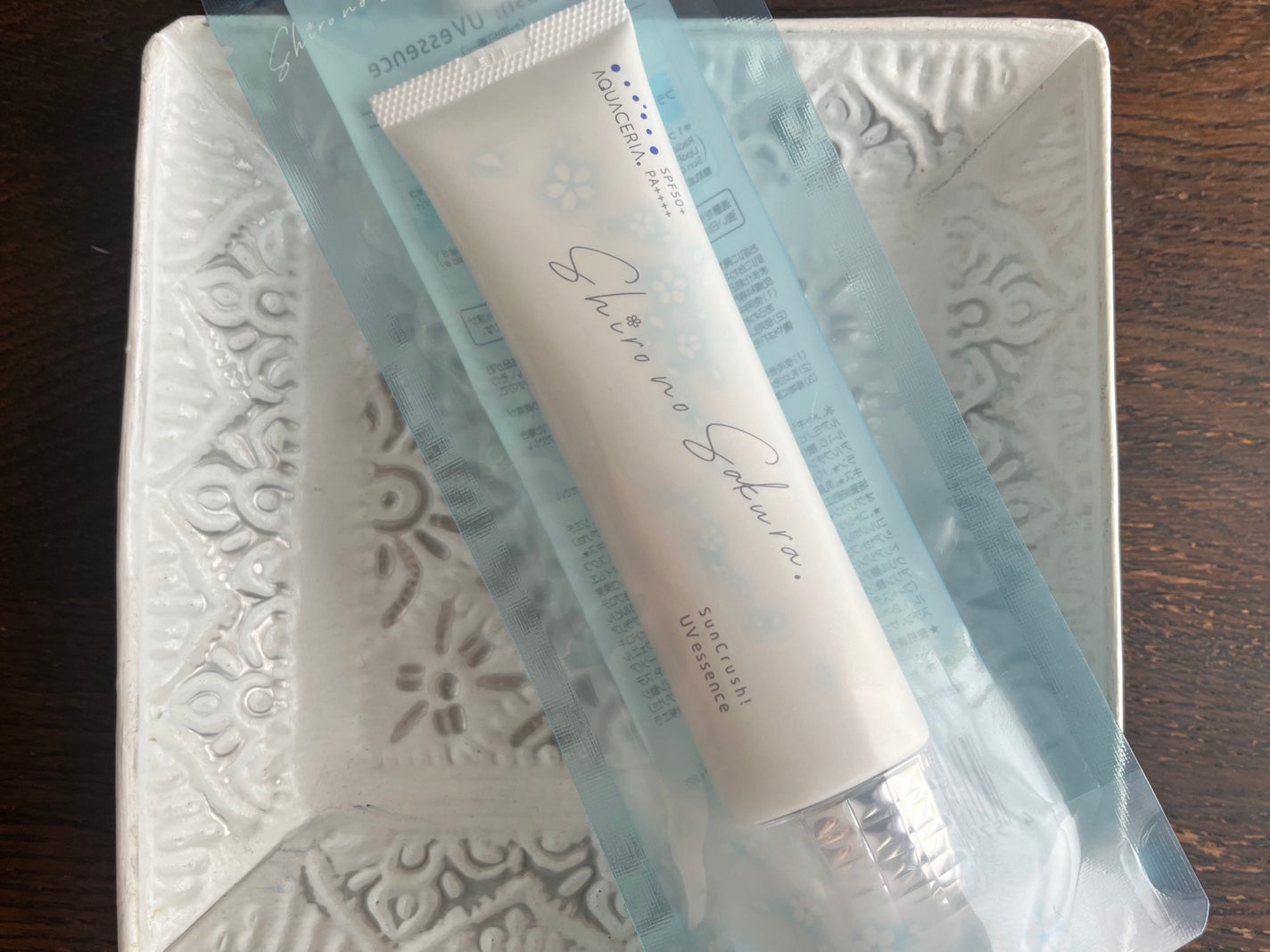 Sun Crush!UV essence 〜向日葵〜/Shiro no Sakura./日焼け止めクリームを使ったクチコミ(2枚目)