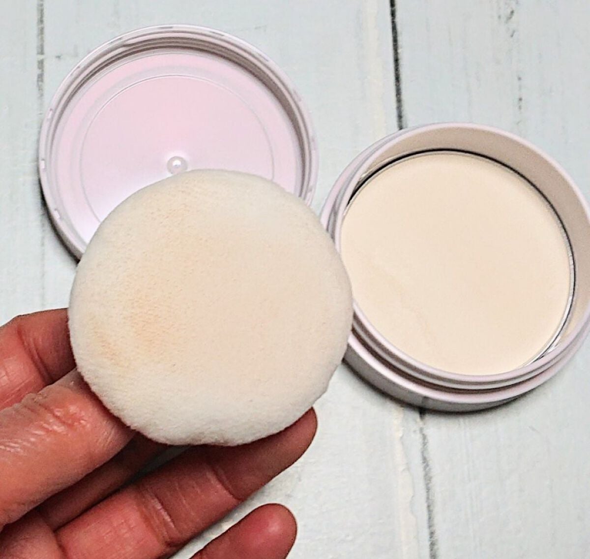 すっぴんシルキーパウダー/クラブ/フェイスパウダーを使ったクチコミ(2枚目)