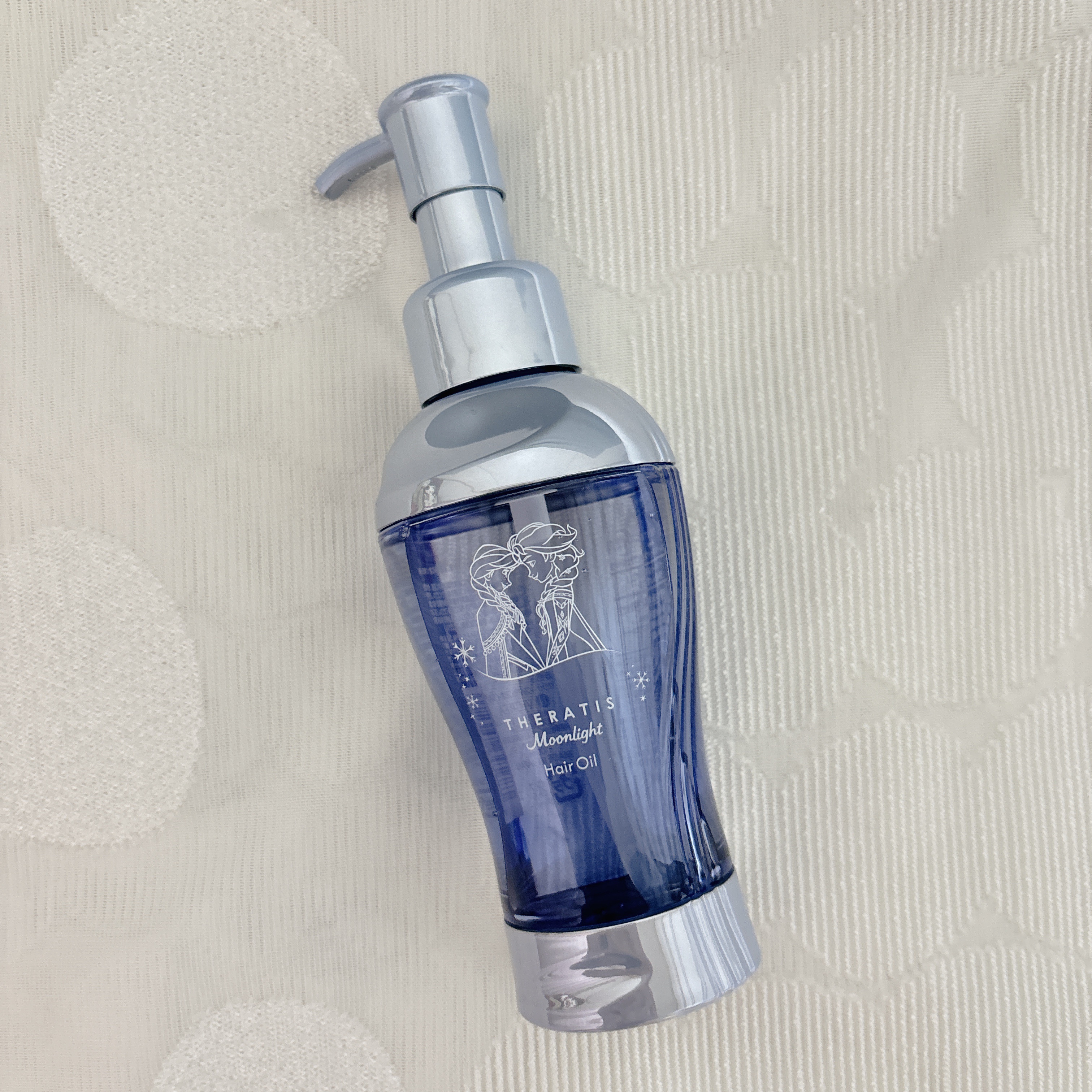 セラティス ムーンライト スリーク ヘアオイル／アナと雪の女王/THERATIS/ヘアオイルを使ったクチコミ（1枚目）