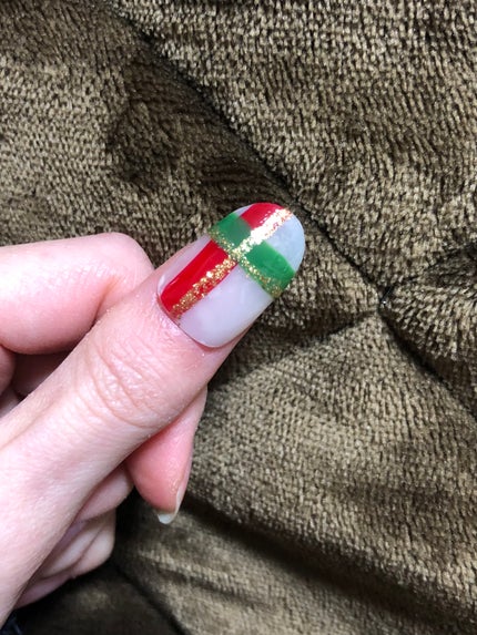 カラフルネイルズ/キャンメイク/マニキュアを使ったクチコミ(5枚目)