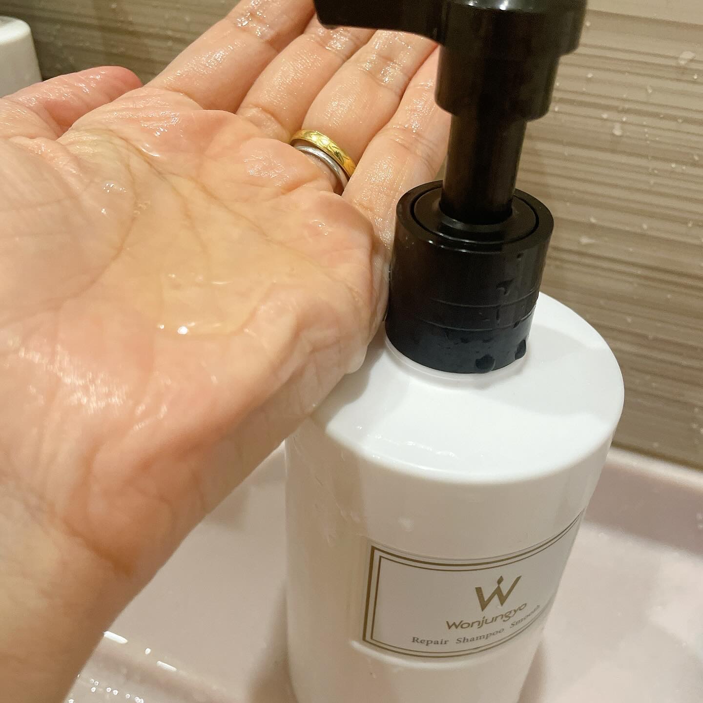 ウォンジョンヨ リペアシャンプー スムース／リペアトリートメント スムース/Wonjungyo/市販シャンプーを使ったクチコミ（2枚目）