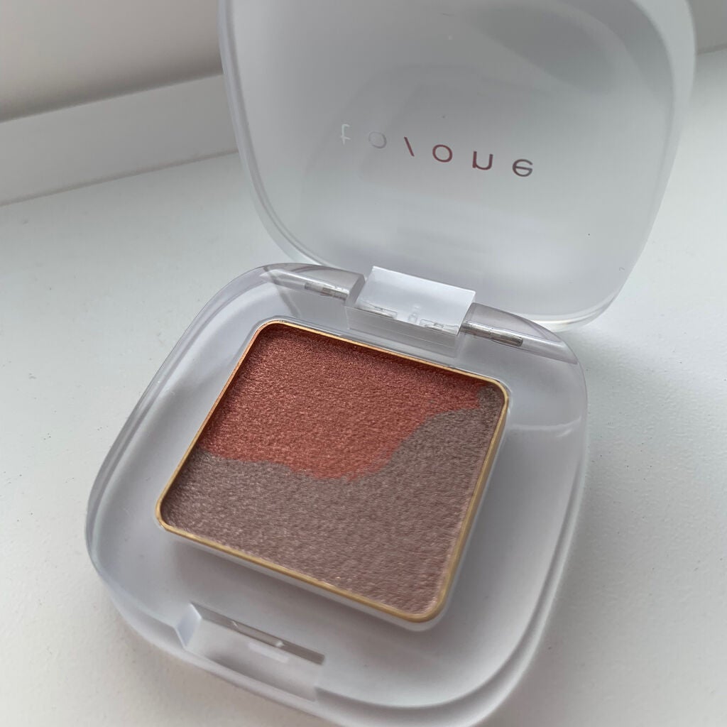 ペタル フロート アイシャドウ/to/one/アイシャドウパレットを使ったクチコミ(2枚目)