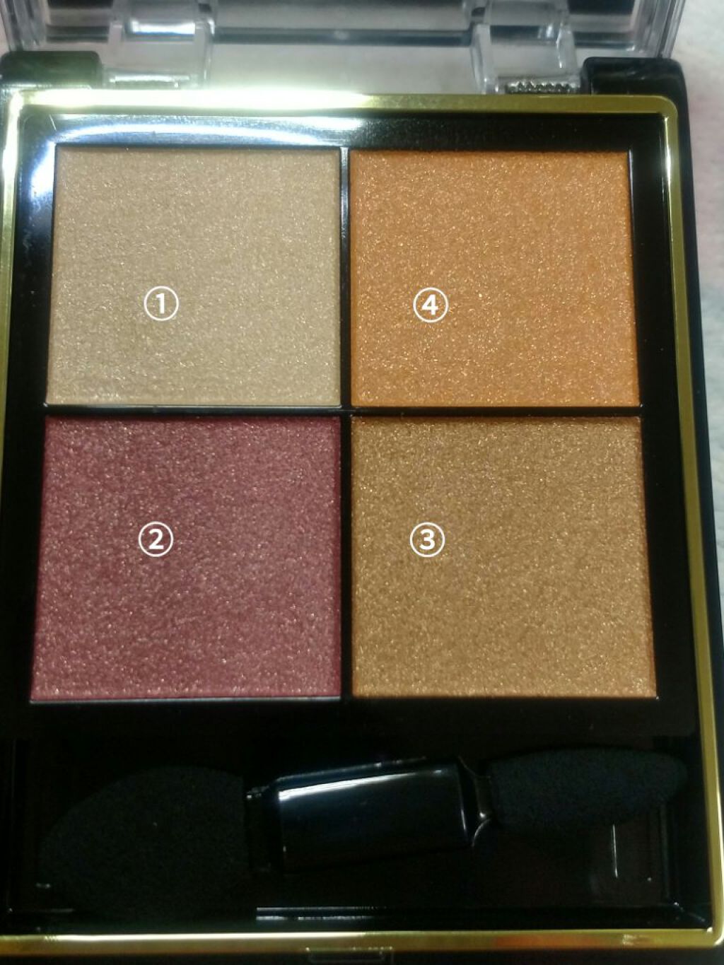 リアルクローズシャドウ/excel/アイシャドウパレットを使ったクチコミ（3枚目）