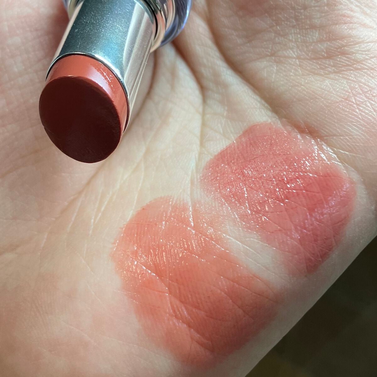 ボンディンググロウリップスティック/Laka/口紅を使ったクチコミ(4枚目)