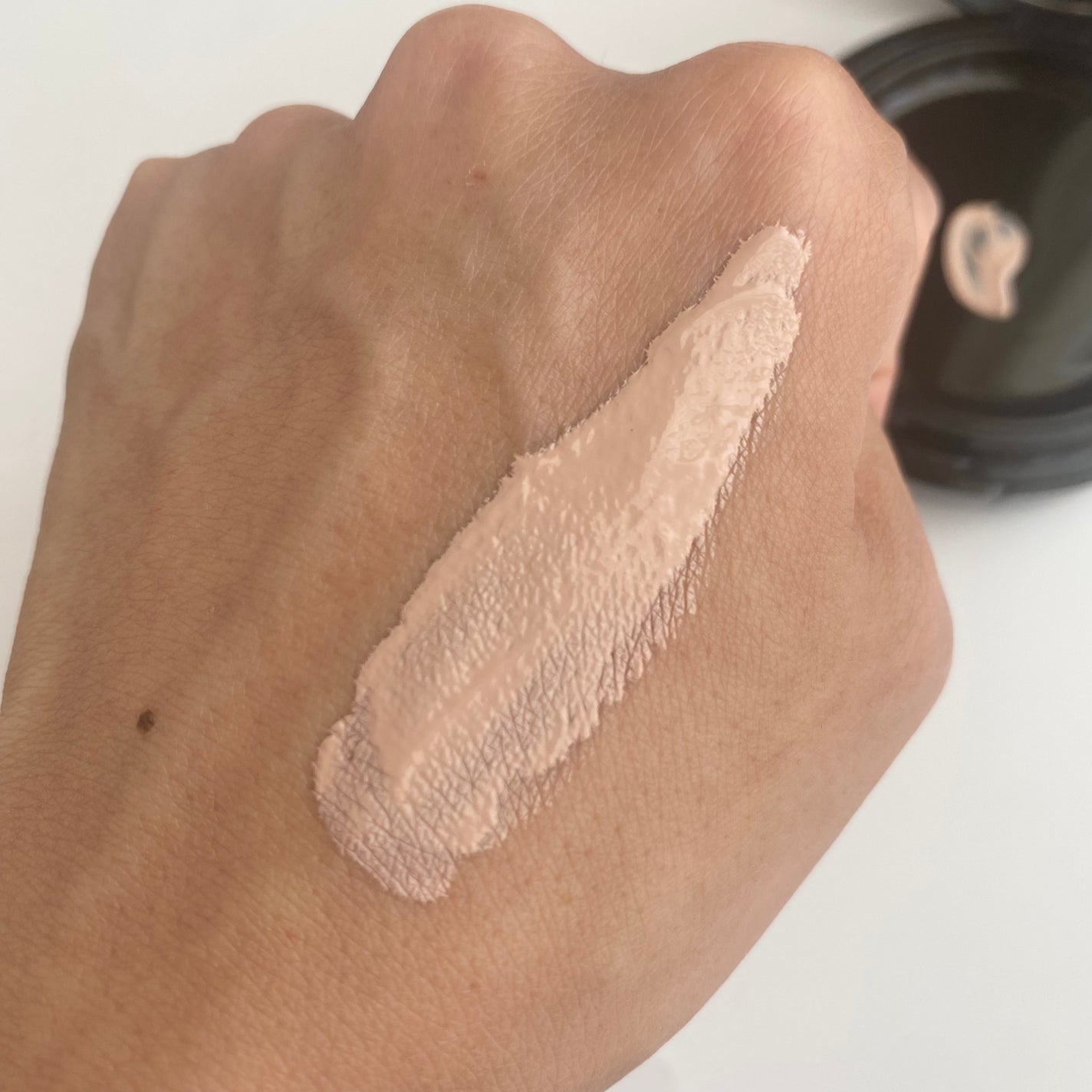 V3 エキサイティングファンデーション/SPICARE/クッションファンデーションを使ったクチコミ(3枚目)