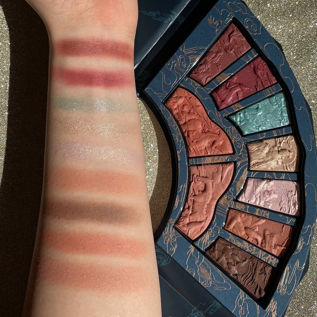洛神賦アイシャドウパレット/花西子/マルチパレットを使ったクチコミ（2枚目）