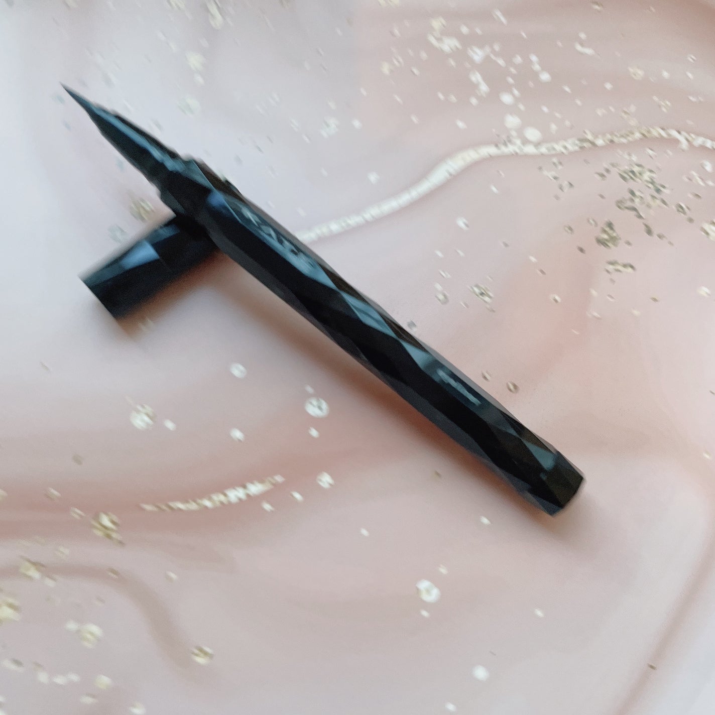 スーパーシャープライナーEX4.0/KATE/リキッドアイライナーを使ったクチコミ(6枚目)