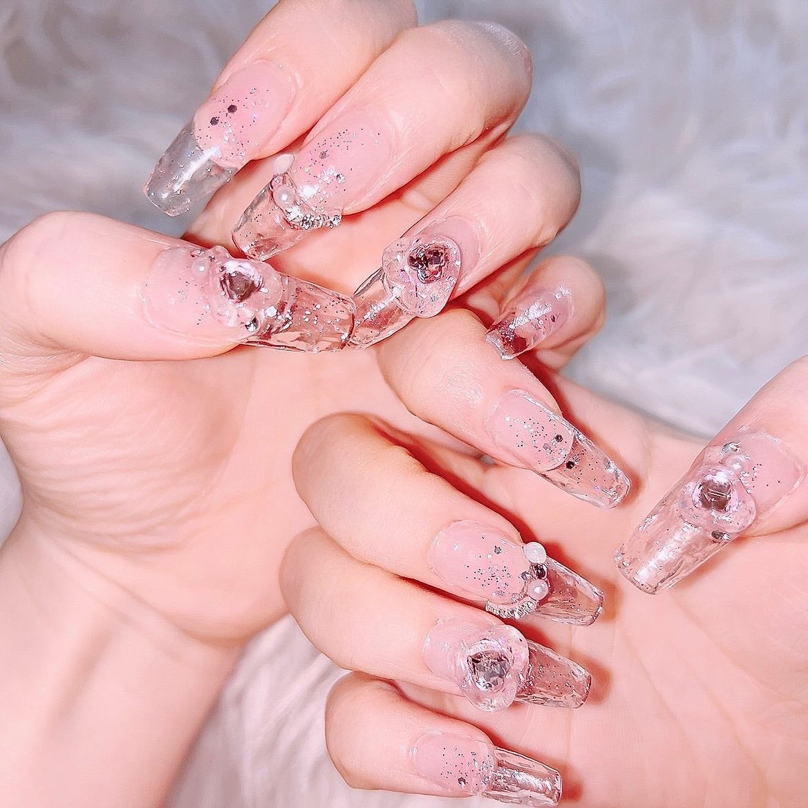 黒崎 まりあ on LIPS 「・໒꒱𝐧𝐞𝐰𝓃𝒶𝒾𝓁♡̷゙"キラキラ×クリアネイル"💎♡♡セ..」(1枚目)