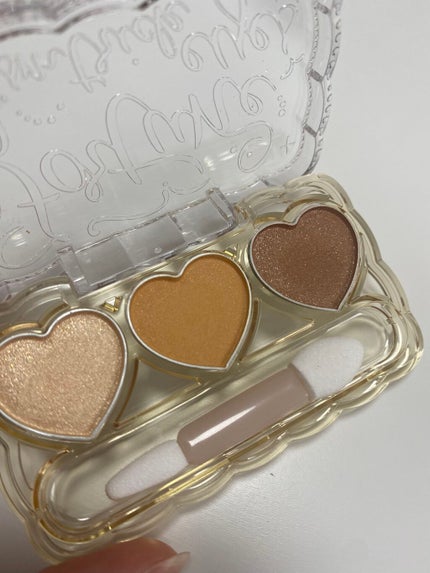 ドーリーフィール アイカラー/フォーチュン/アイシャドウパレットを使ったクチコミ(2枚目)