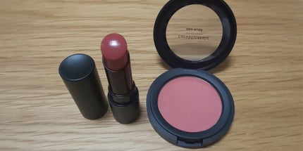 ジェン ヌード ラディエント リップスティック/bareMinerals/口紅を使ったクチコミ(3枚目)