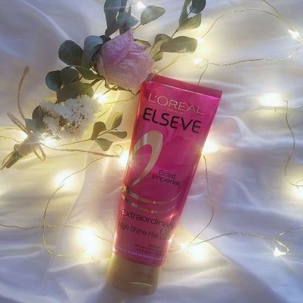 ロレアル パリ エルセーヴ エクストラオーディナリー オイル エクラアンペリアル 艶髪ヘアパックのクチコミ「保湿★★★★☆ まとまり★★★★★
しっとり★★★★★ 香り★★★★★
指通り★★★★★ コス.....」(1枚目)