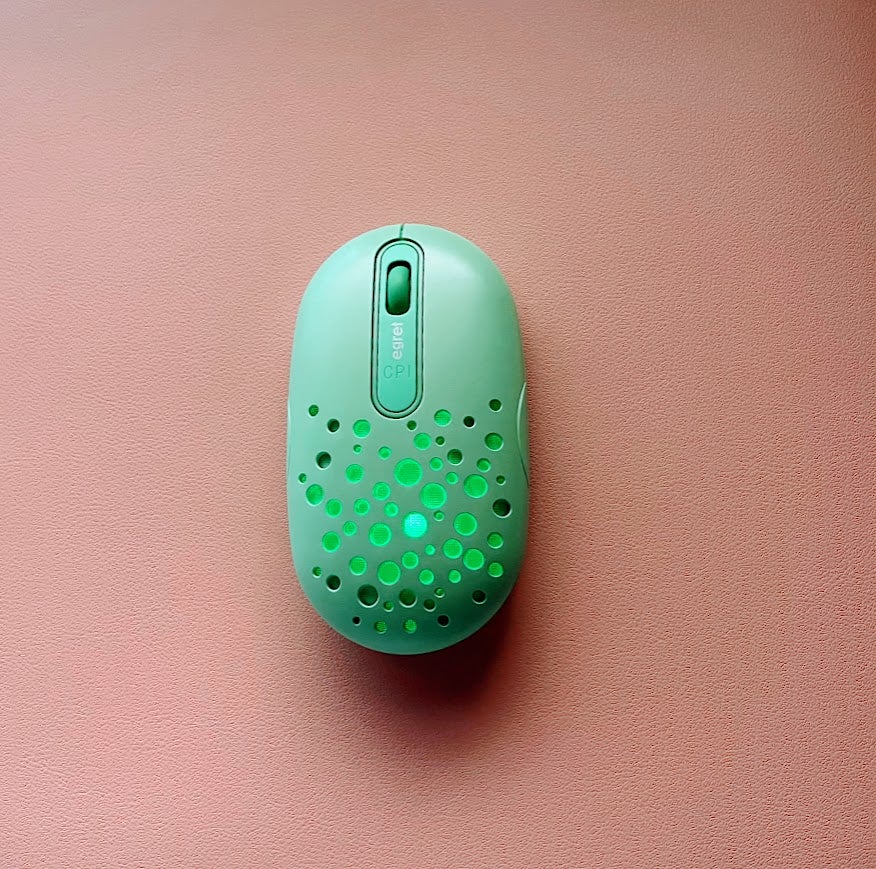 みゅう on LIPS 「egret大判・両面リバーシブルプレミアムレザー調マウスパッド..」(9枚目)