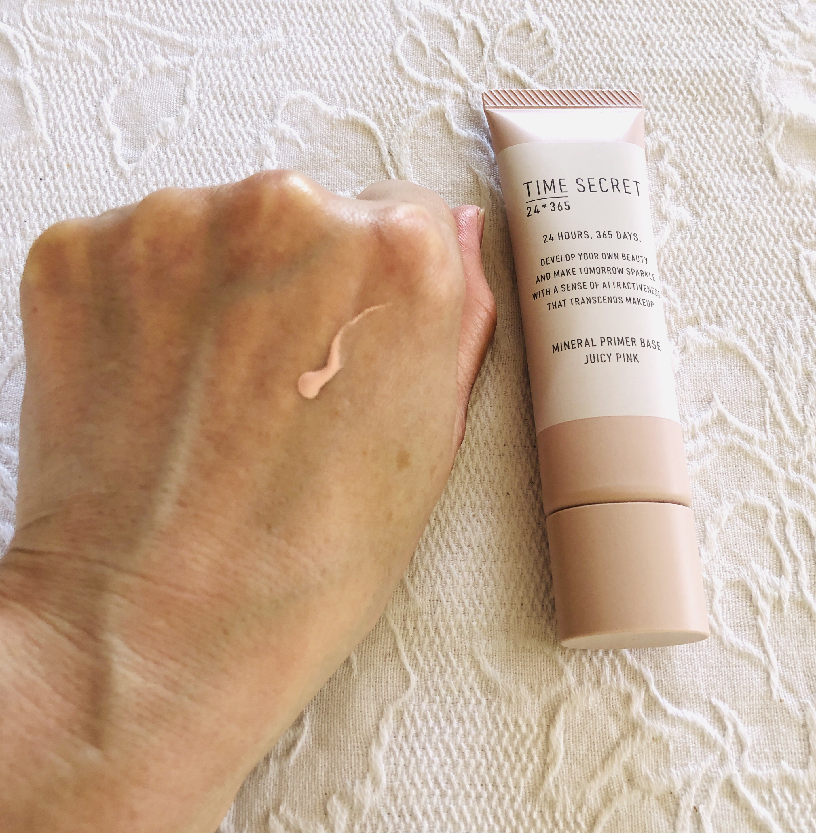 ミネラル 薬用プライマーベース ピンク/TIME SECRET/化粧下地を使ったクチコミ（2枚目）