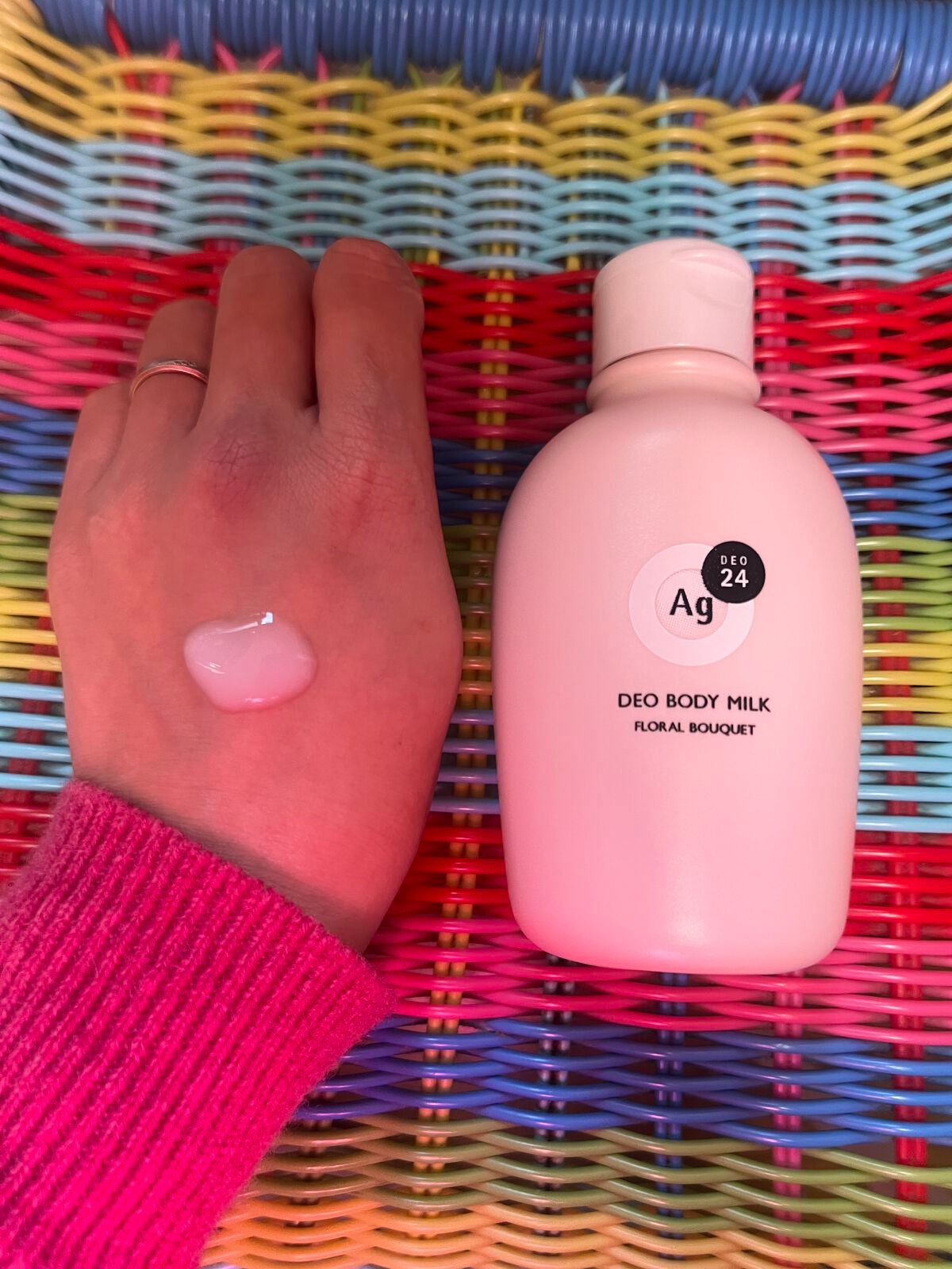 デオドラントボディミルク フローラルブーケ/エージーデオ24/ボディミルクを使ったクチコミ(2枚目)