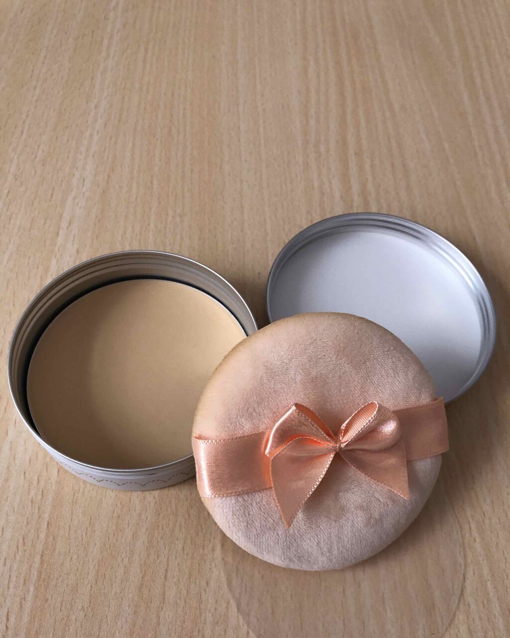 エアリータッチパウダー 01 ナチュラルベージュ/クラブ/プレストパウダーを使ったクチコミ（2枚目）