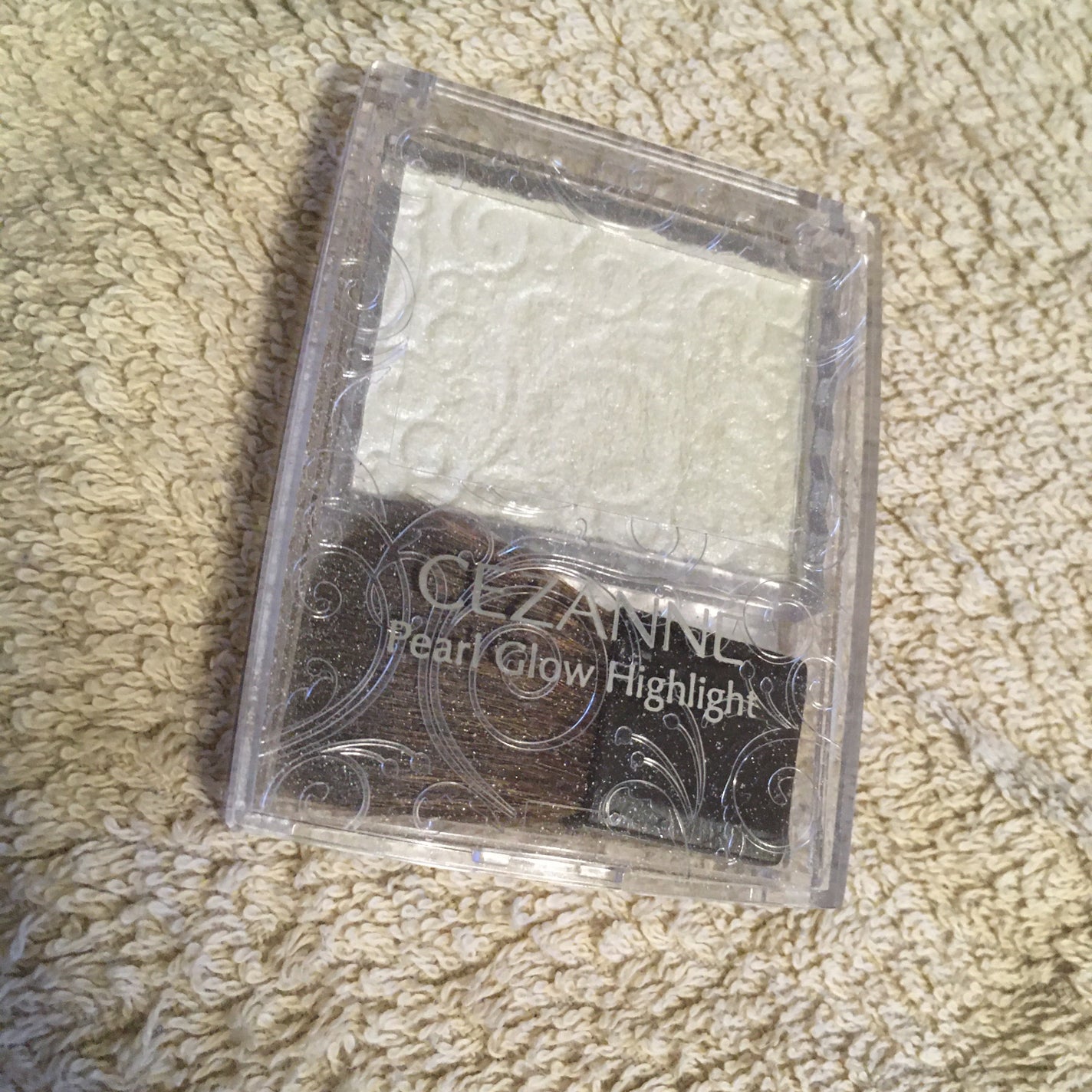 パールグロウハイライト/CEZANNE/パウダーハイライトを使ったクチコミ(1枚目)
