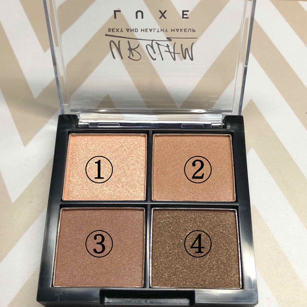 UR GLAM LUXE 4 COLORS EYESHADOW PALLET/U R GLAM/アイシャドウパレットを使ったクチコミ(3枚目)
