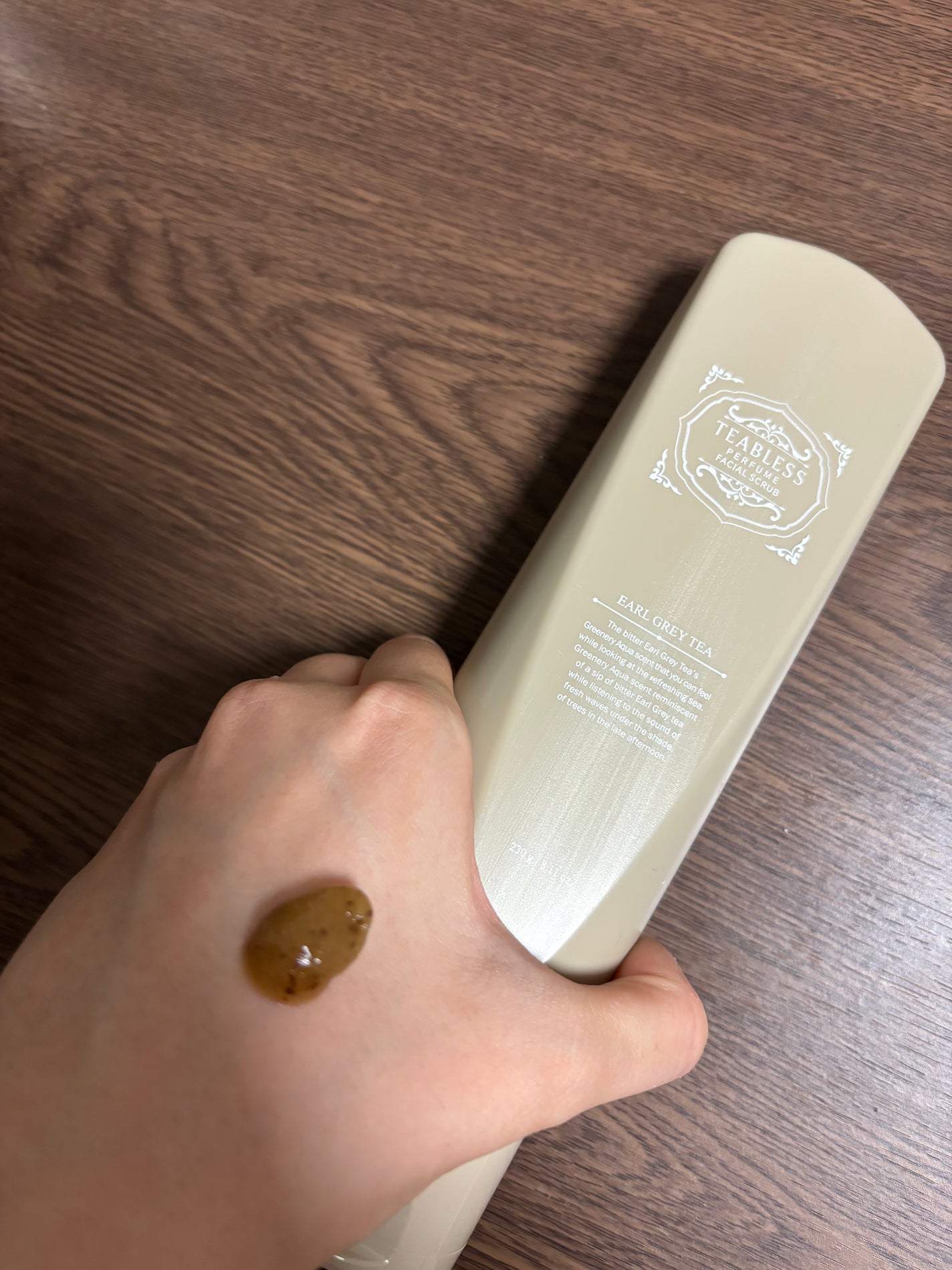 アールグレイティージャム フェイシャルピーリングスクラブ/TEABLESS/スクラブ・ゴマージュを使ったクチコミ(4枚目)