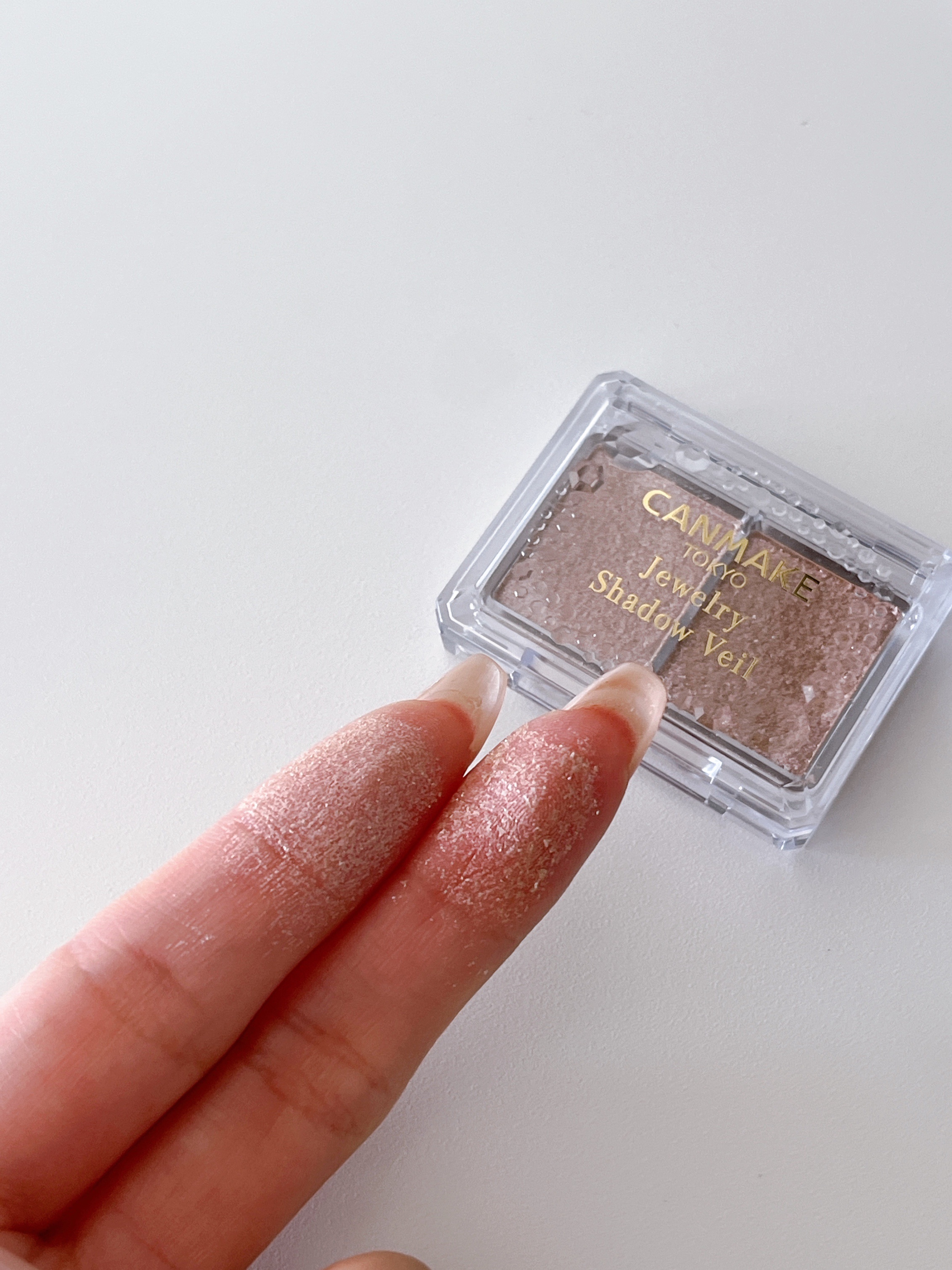 ジュエリーシャドウベール 03 ベビーローズ/キャンメイク/アイシャドウパレットを使ったクチコミ（3枚目）