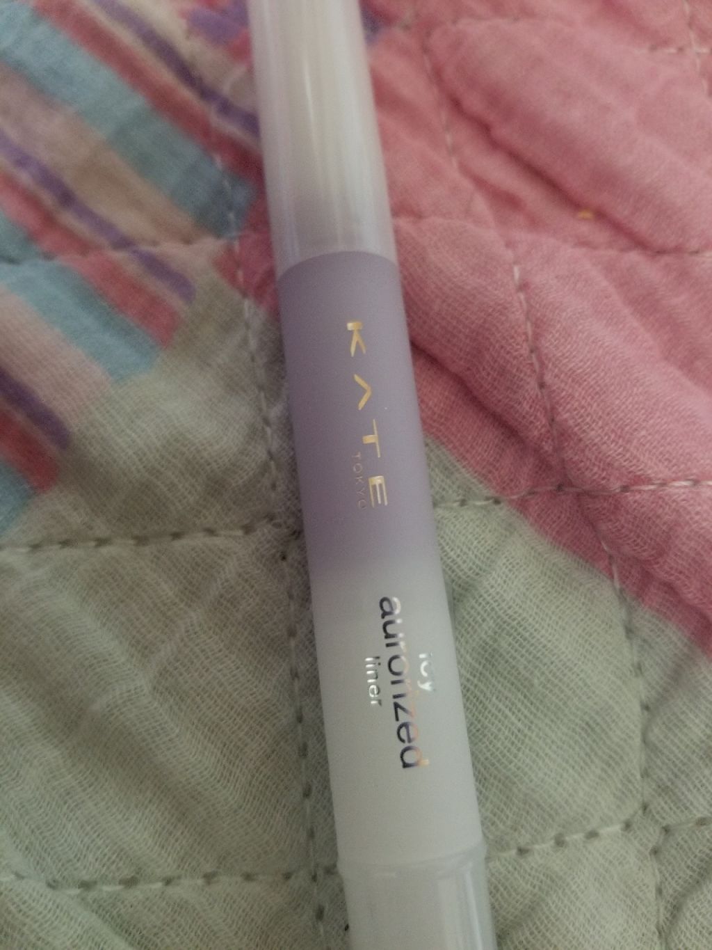 スキンカラーコントロールベース/KATE/化粧下地を使ったクチコミ（3枚目）