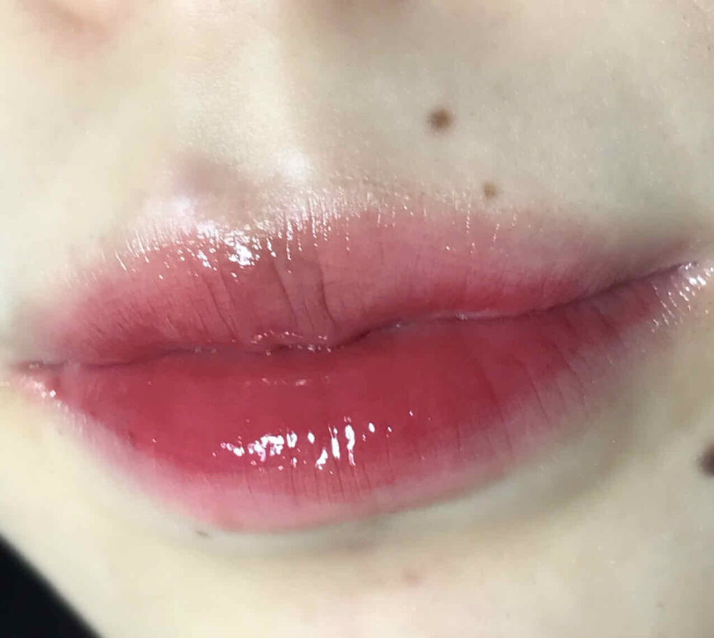 ジューシーラスティングティント/rom&nd/リップティントを使ったクチコミ（3枚目）