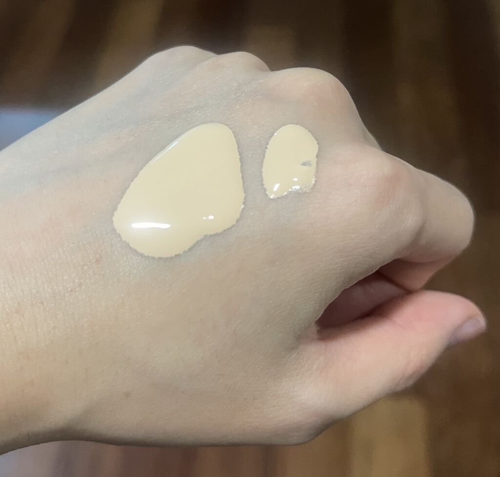 セカンドスキンファンデーション 21 アイボリー/hince/リキッドファンデーションを使ったクチコミ（2枚目）