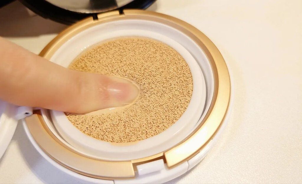 SIWA-KC オールインワンクッション/ハーブ健康本舗/クッションファンデーションを使ったクチコミ(3枚目)