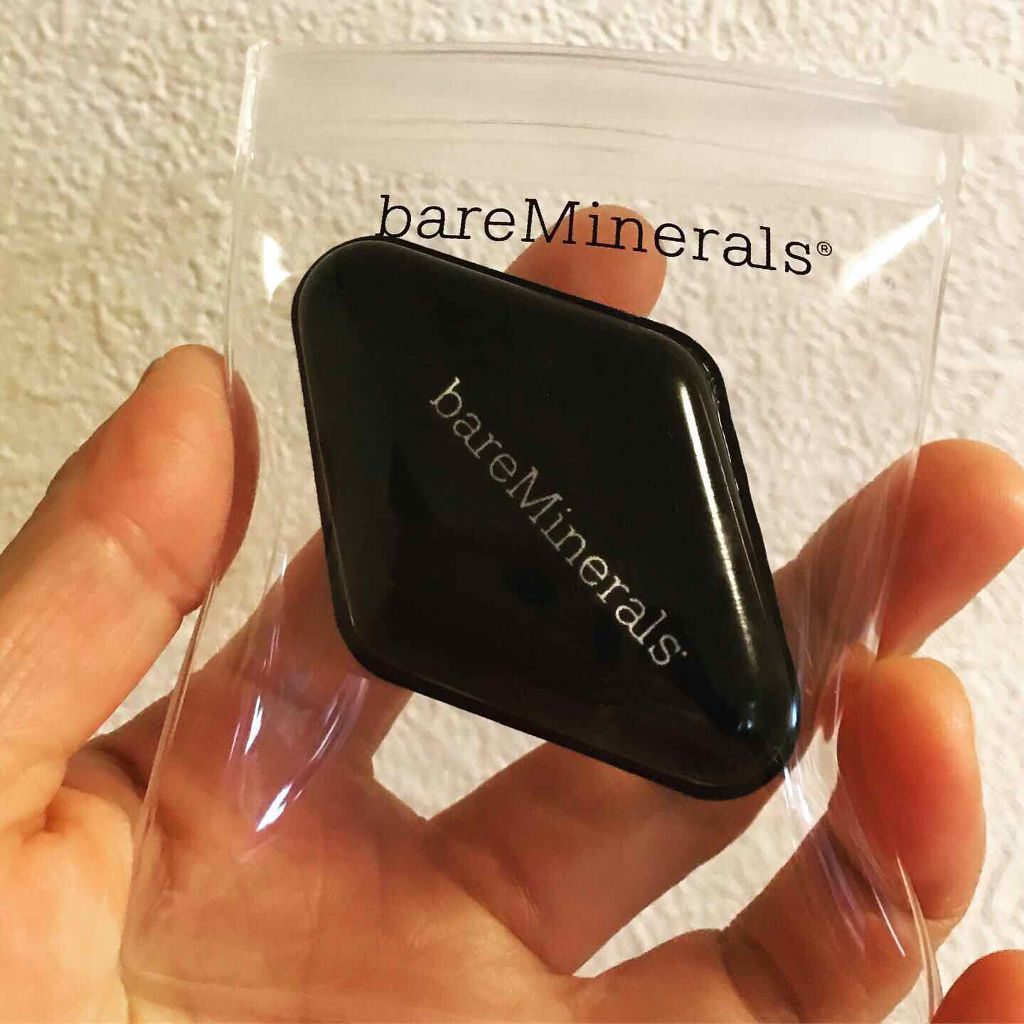 デュアルサイド シリコン ブレンダー/bareMinerals/パフ・スポンジを使ったクチコミ（1枚目）