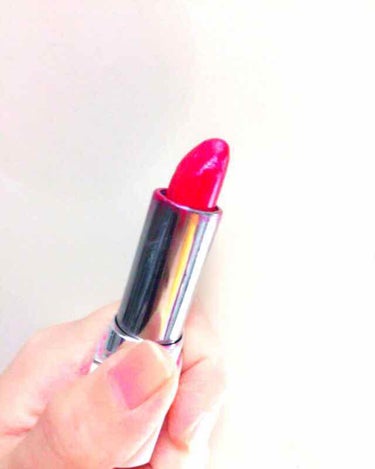 LANEIGE シルクインテンスリップ(Silk Intense Lipstick)のクチコミ「赤リップ。

韓国で買いました。 #LIPS賞 

赤リップだけして良く出かけます。

赤リッ.....」（1枚目）