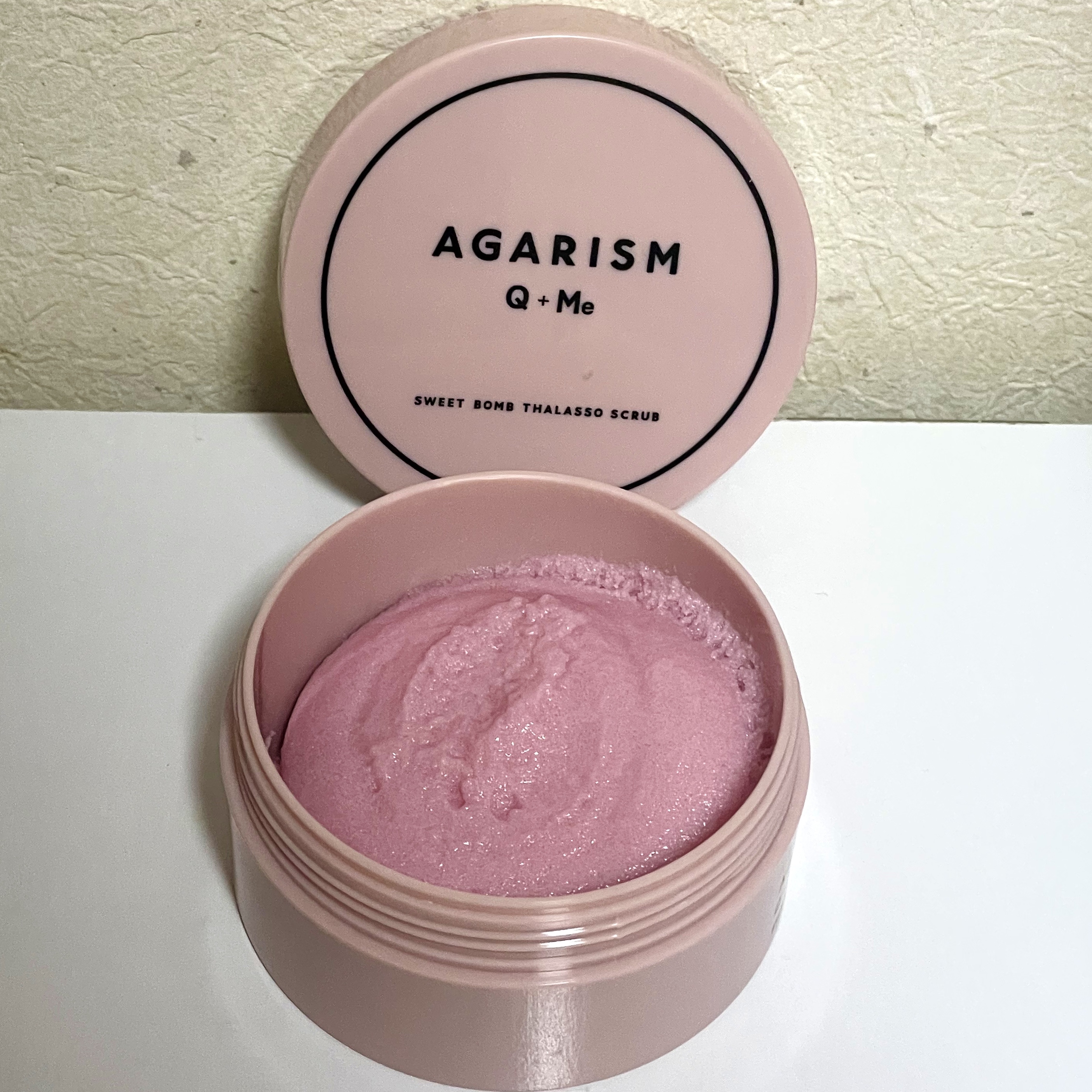 Q+Me スウィート ボム タラソ スクラブ/AGARISM/バストケア・ヒップケアを使ったクチコミ（2枚目）