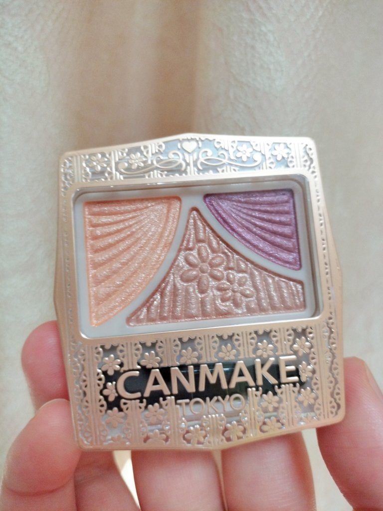ジューシーピュアアイズ/キャンメイク/アイシャドウパレットを使ったクチコミ(2枚目)