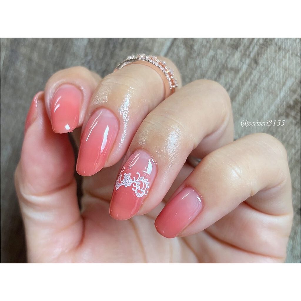 シャインオンミーネイルカラー/Dear.A/マニキュアを使ったクチコミ(4枚目)