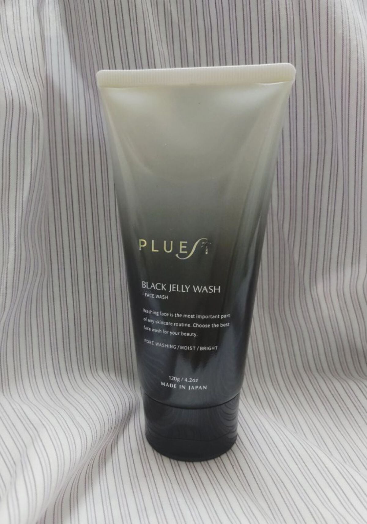 BLACK JELLY WASH(ブラックジェリーウォッシュ)/PLUEST/その他洗顔料を使ったクチコミ(3枚目)
