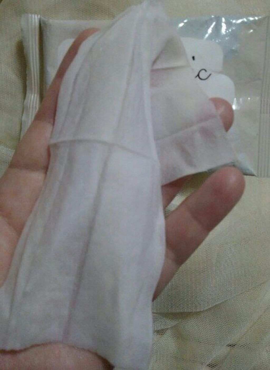 メイク直し用乳液コットンシート (ボタニカルホワイト)/makegenic(メイクジェニック)/フェイスシートを使ったクチコミ（2枚目）