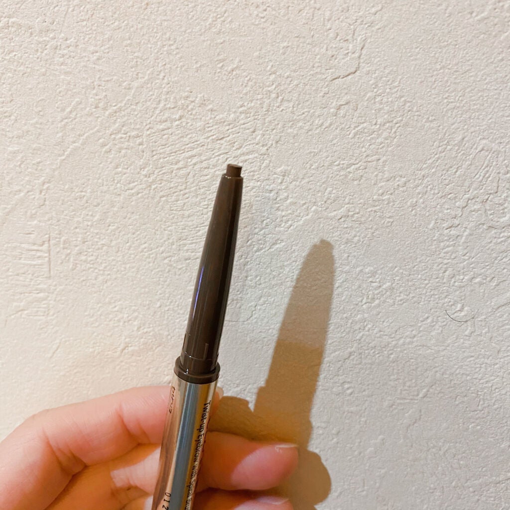 ブラシ付きアイブロウ繰り出し/CEZANNE/アイブロウペンシルを使ったクチコミ(3枚目)