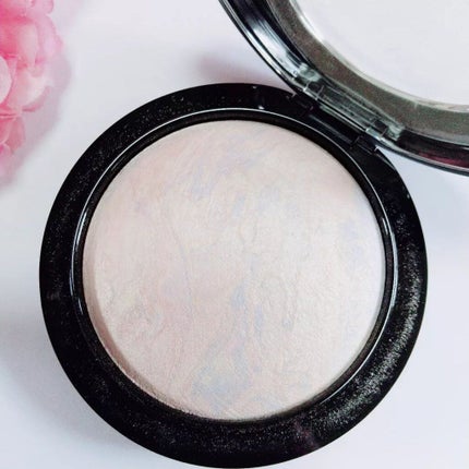 さくら on LIPS 「M・A・Cの大人気アイテム👑「ライトフルC3ベースメイクセット..」(8枚目)