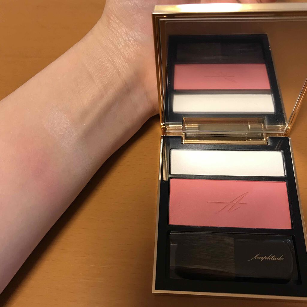 コンスピキュアス チークス/Amplitude/パウダーチークを使ったクチコミ（2枚目）