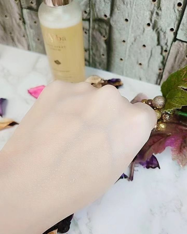 ダルバ ホワイトトリュフファーストスプレーセラム/ダルバ/ミスト状化粧水を使ったクチコミ(4枚目)