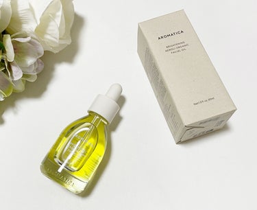 AROMATICA ブライトニング ネロリ オーガニック フェイシャル オイルのクチコミ「AROMATICA
BRIGHTENING NEROLI ORGANIC FACIAL OIL.....」（1枚目）