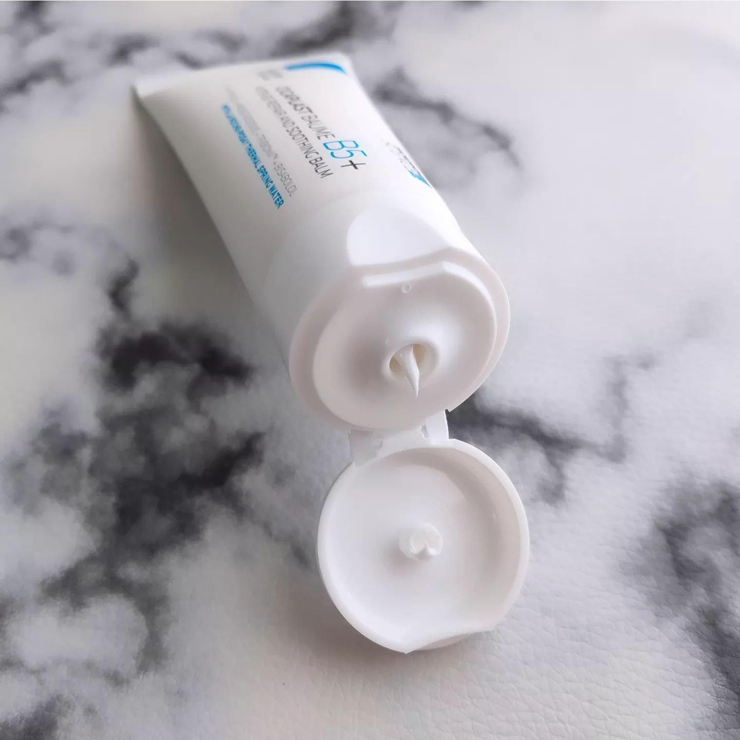 シカプラスト リペアクリーム B5+	/ラ ロッシュ ポゼ/フェイスクリームを使ったクチコミ（3枚目）