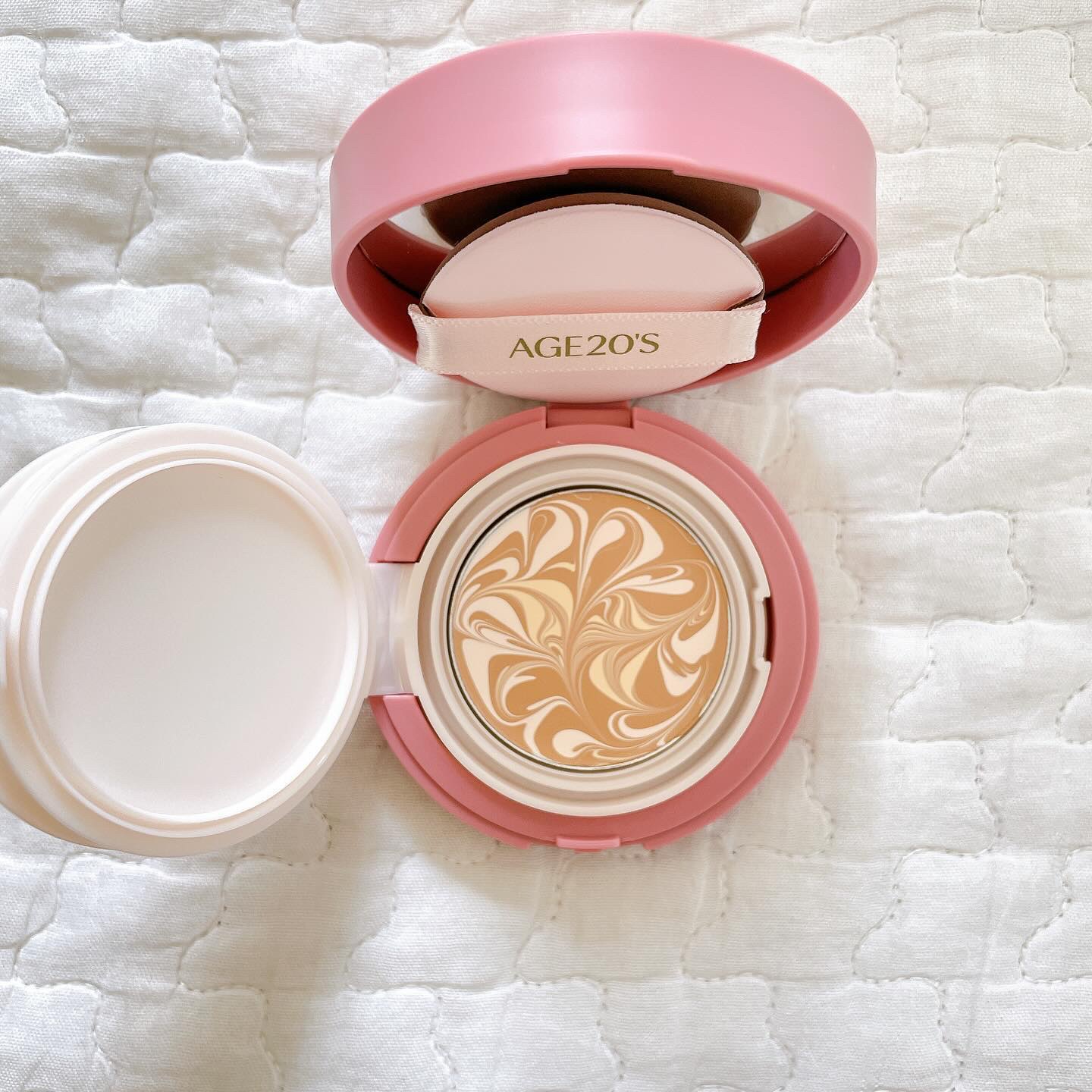 ヴェールヌーディ エッセンスパクトグロウ 10 オークル（ミニ）/AGE20’s/クリーム・エマルジョンファンデーションを使ったクチコミ（2枚目）