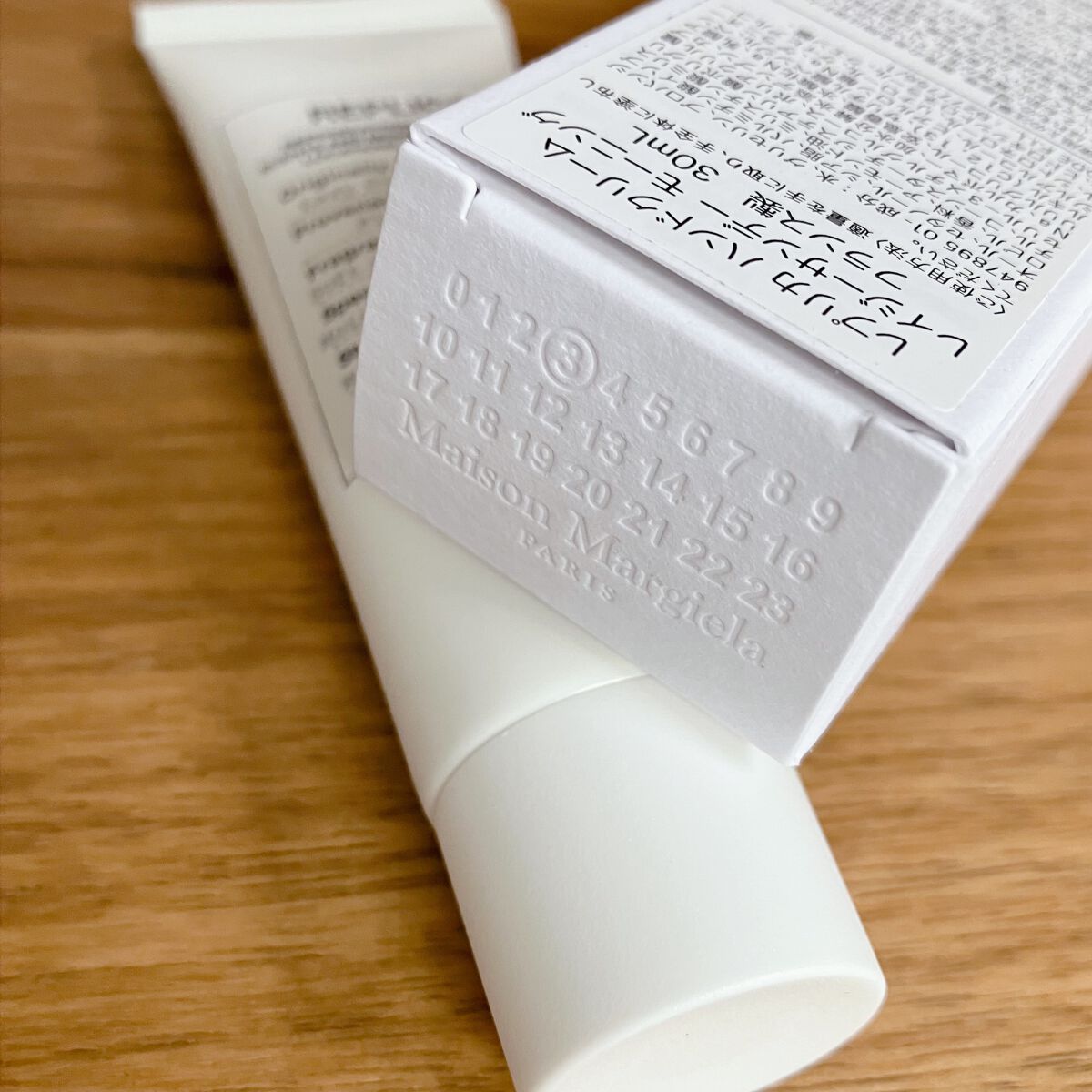 レプリカ ハンドクリーム レイジーサンデー モーニング/Maison Margiela Fragrances/ハンドクリームを使ったクチコミ（3枚目）